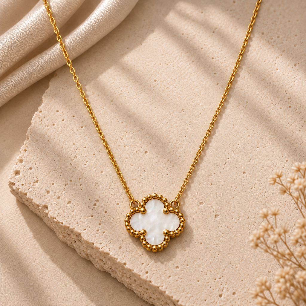 CADENA TREBOL BLANCO MUJER