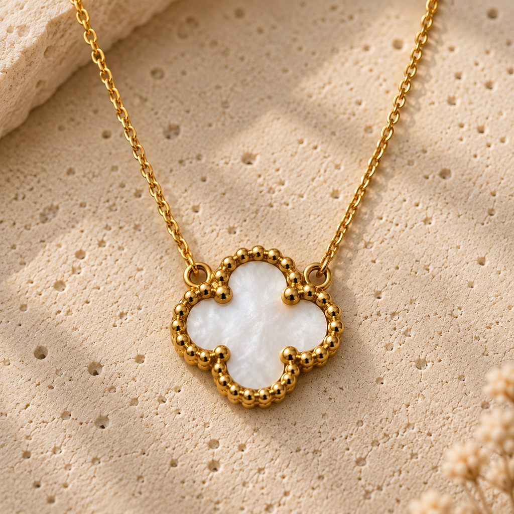 CADENA TREBOL BLANCO MUJER